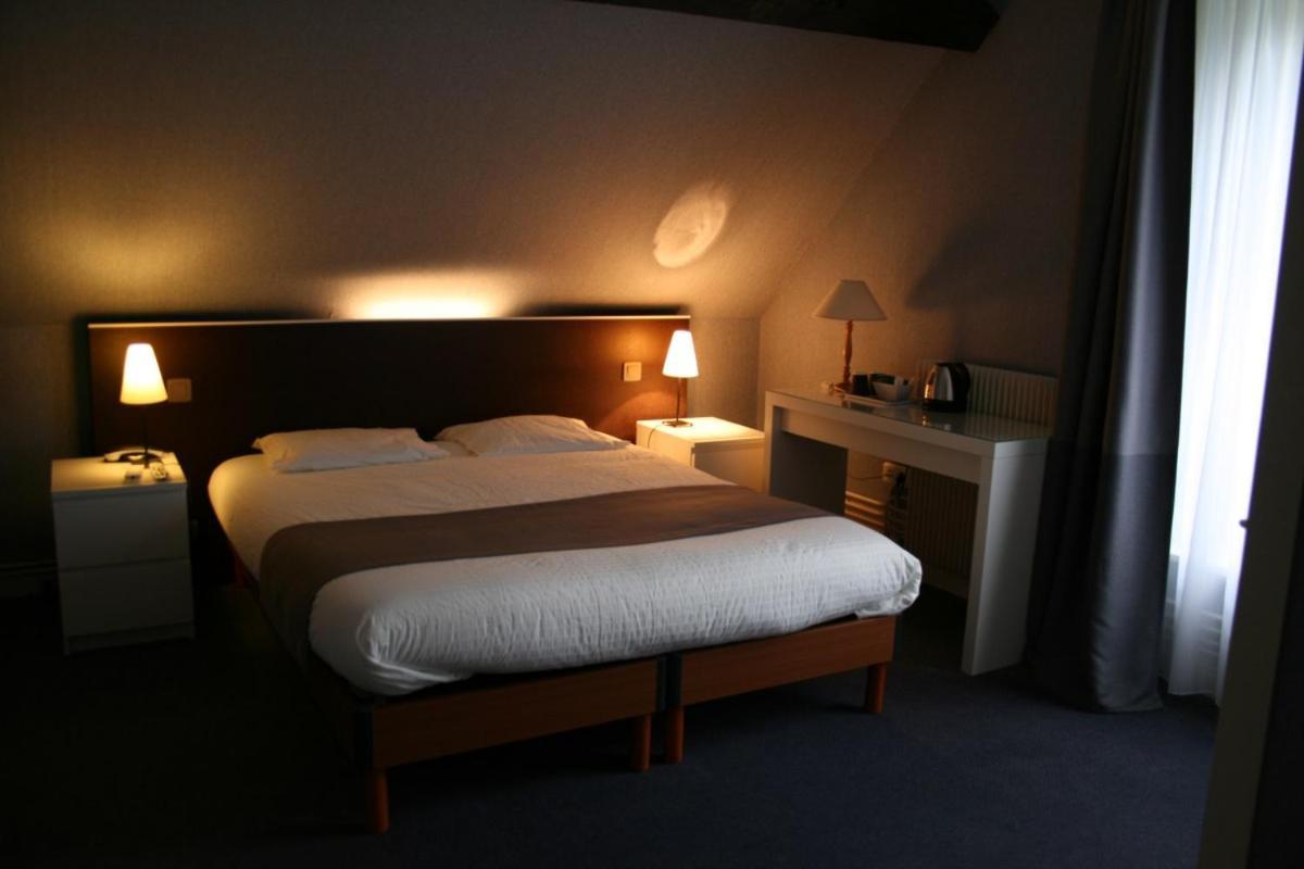 Le Troncais Hotel Saint-Bonnet-Troncais ภายนอก รูปภาพ