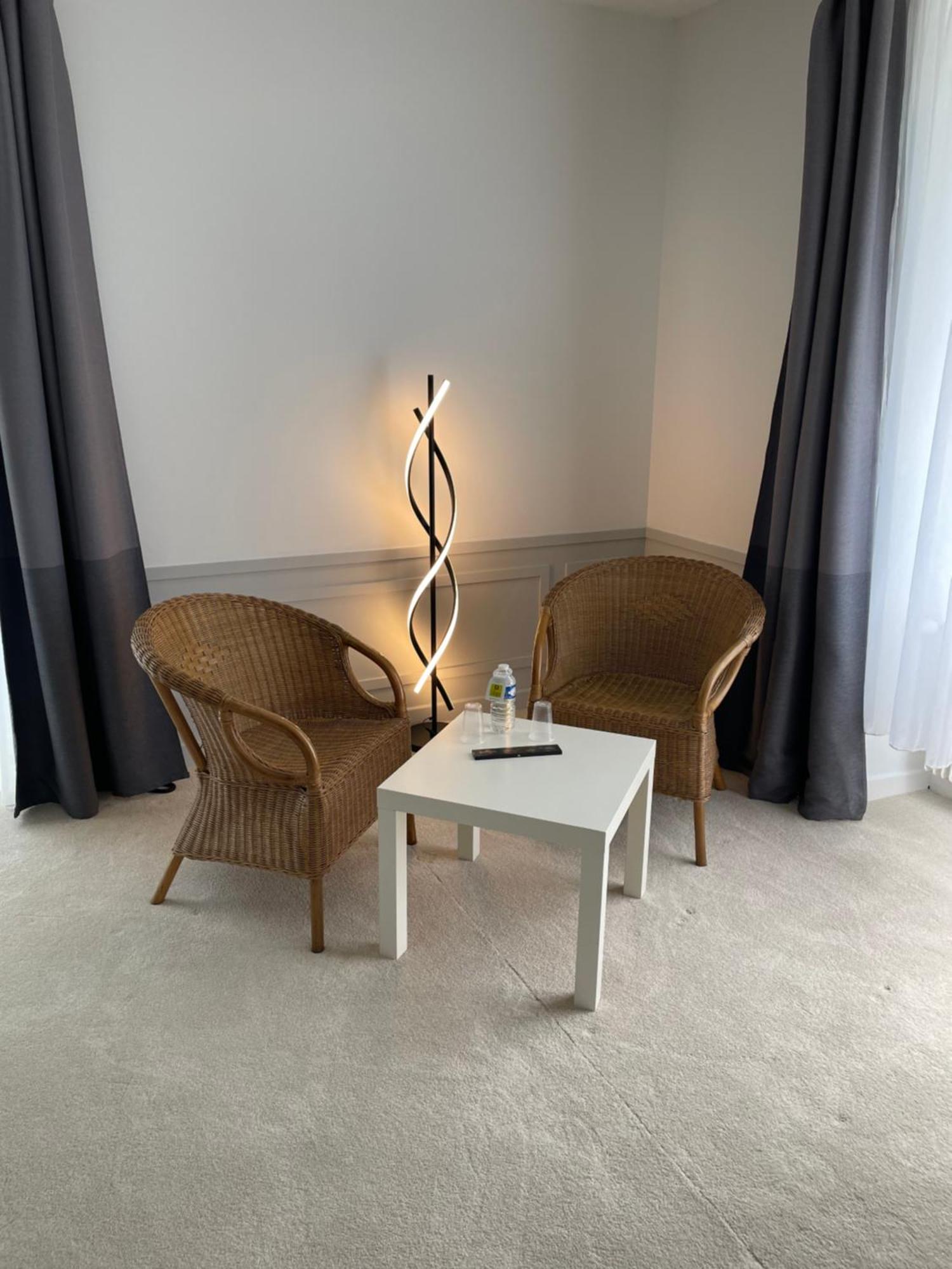 Le Troncais Hotel Saint-Bonnet-Troncais ภายนอก รูปภาพ